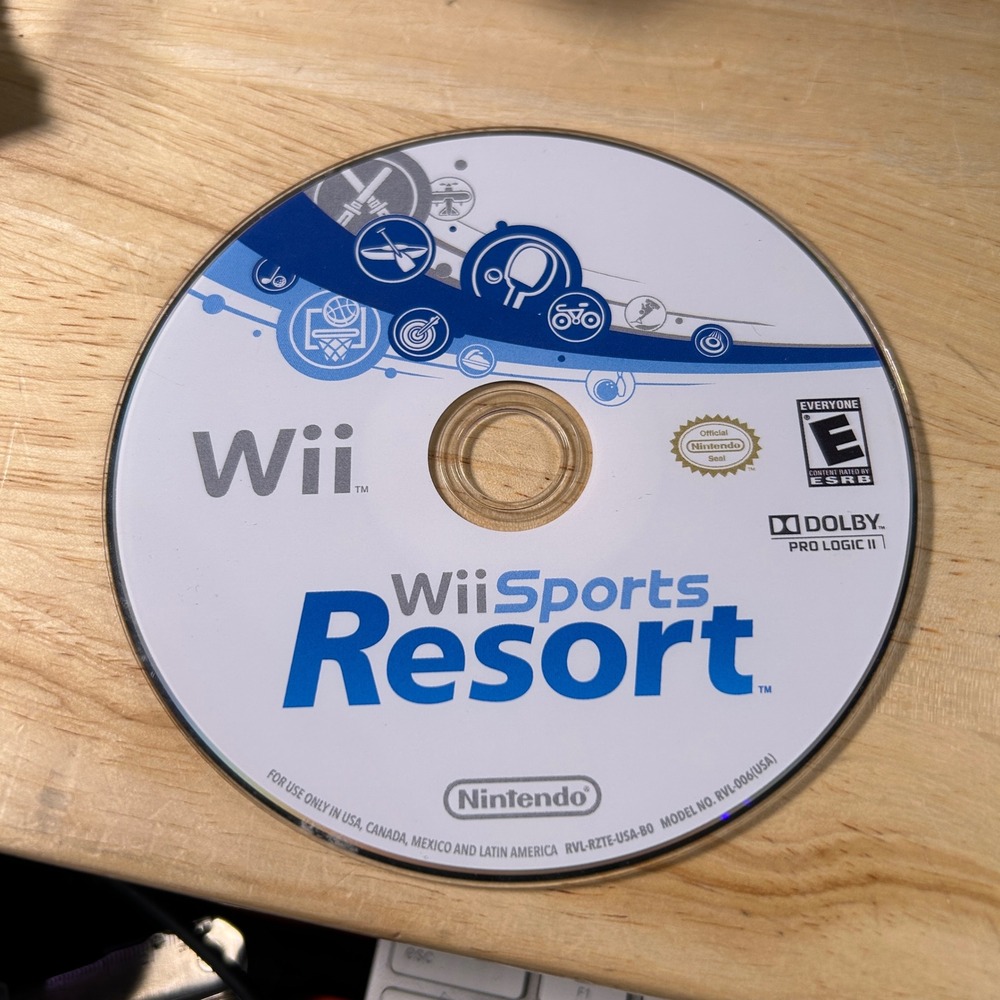 Wii Sports Resort Nintendo Wii Game Disc Only RVL-RZTE-USA-B0 RVL-006(USA)